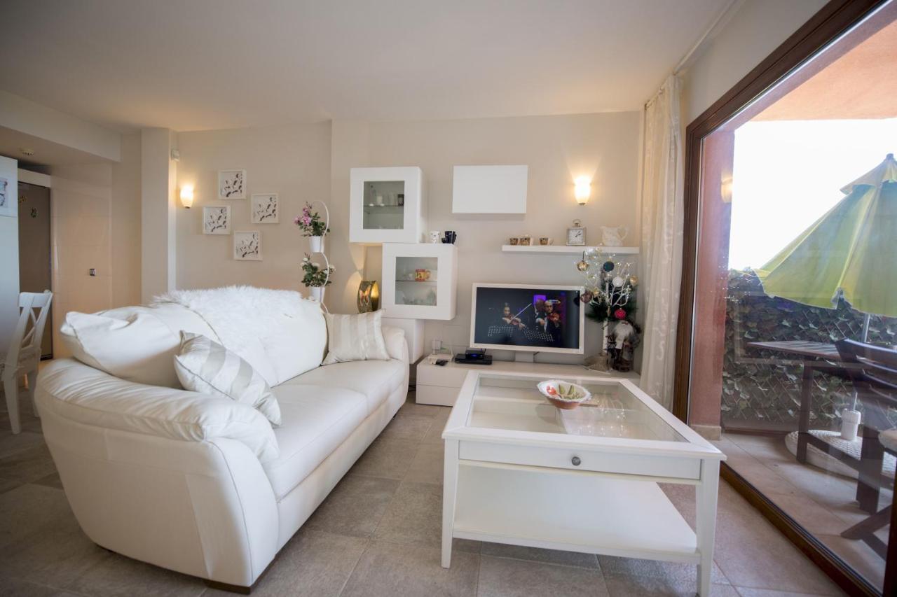 Luxury Altos Del Higueron Sea View